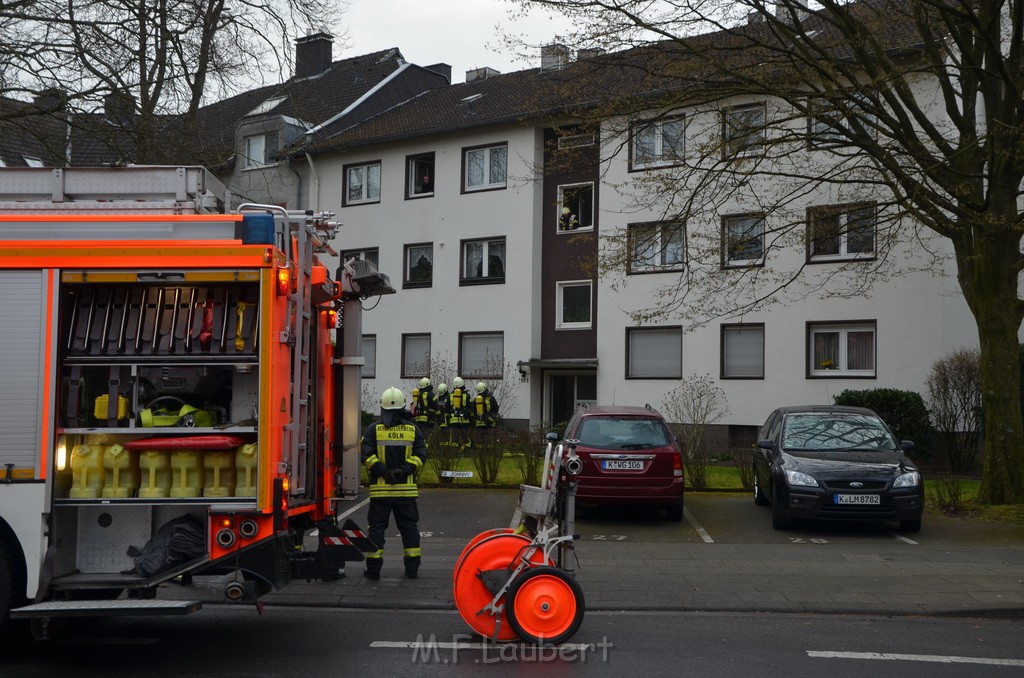 Feuer 1 Koeln Vingst Kuthstr P15.JPG - Miklos Laubert